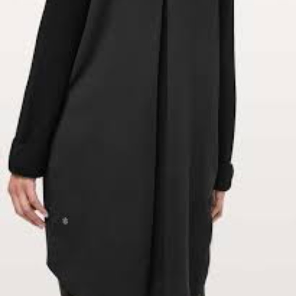 Lululemon Still At Ease Wrap - Picture 2 of 7